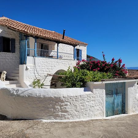 Lovely Traditionnal House With Sea View Tiros Ngoại thất bức ảnh