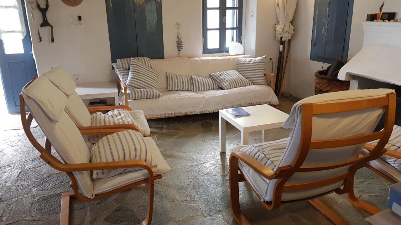 Lovely Traditionnal House With Sea View Tiros Ngoại thất bức ảnh