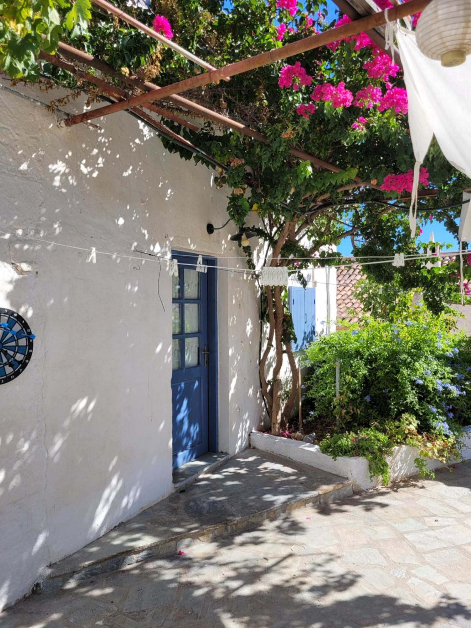 Lovely Traditionnal House With Sea View Tiros Ngoại thất bức ảnh