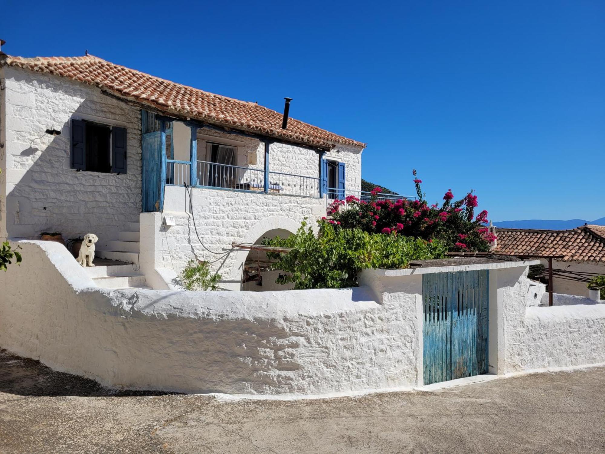 Lovely Traditionnal House With Sea View Tiros Ngoại thất bức ảnh