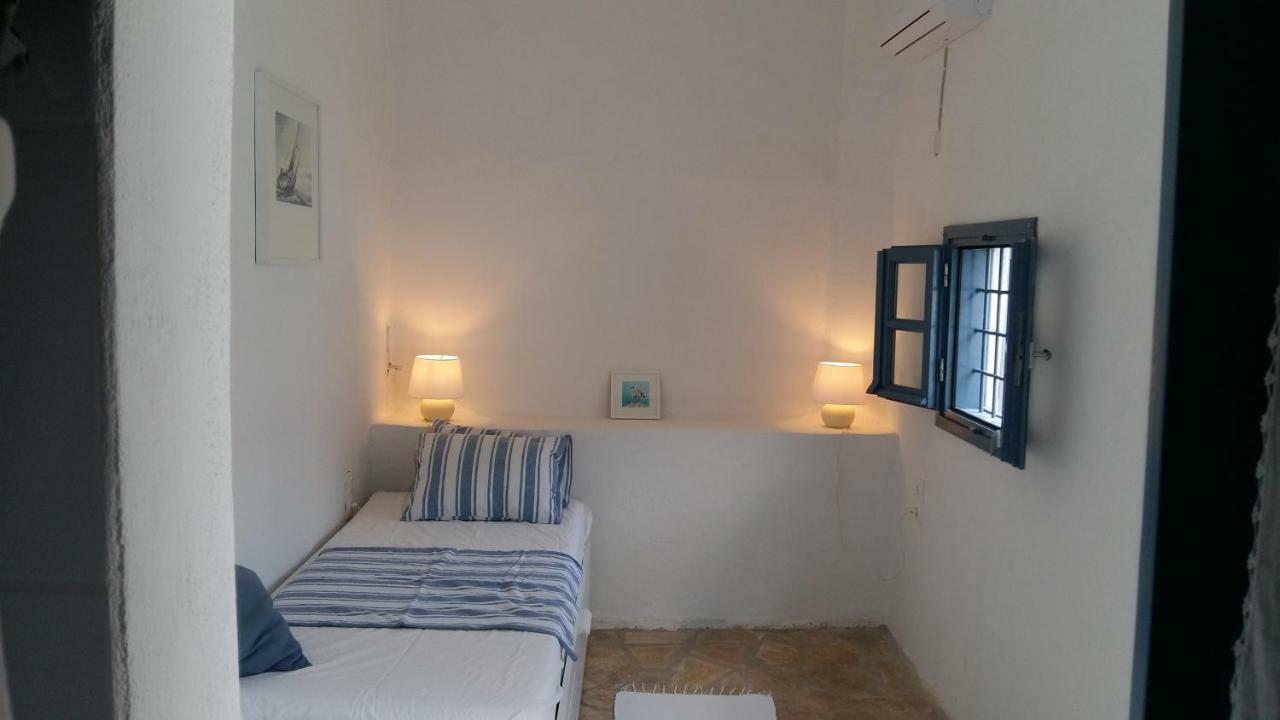 Lovely Traditionnal House With Sea View Tiros Ngoại thất bức ảnh